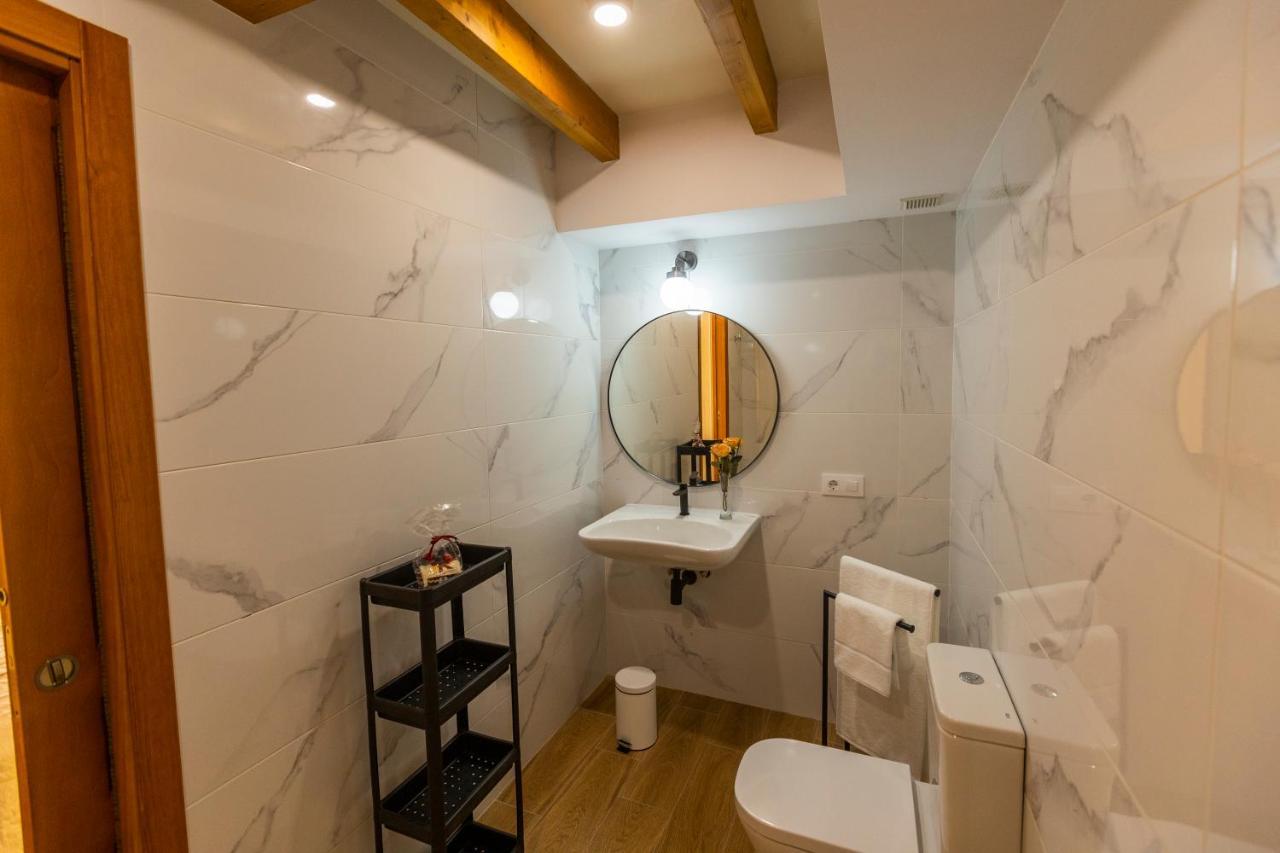 Apartamentos Casona Del Campo Navia Bagian luar foto
